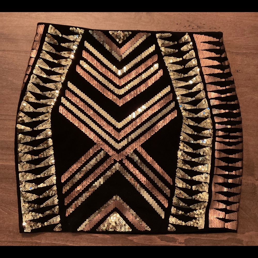 Express Mini Black and Gold Sequin Skirt